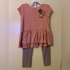 Pippa & Julie Pastourelle Pink outfit